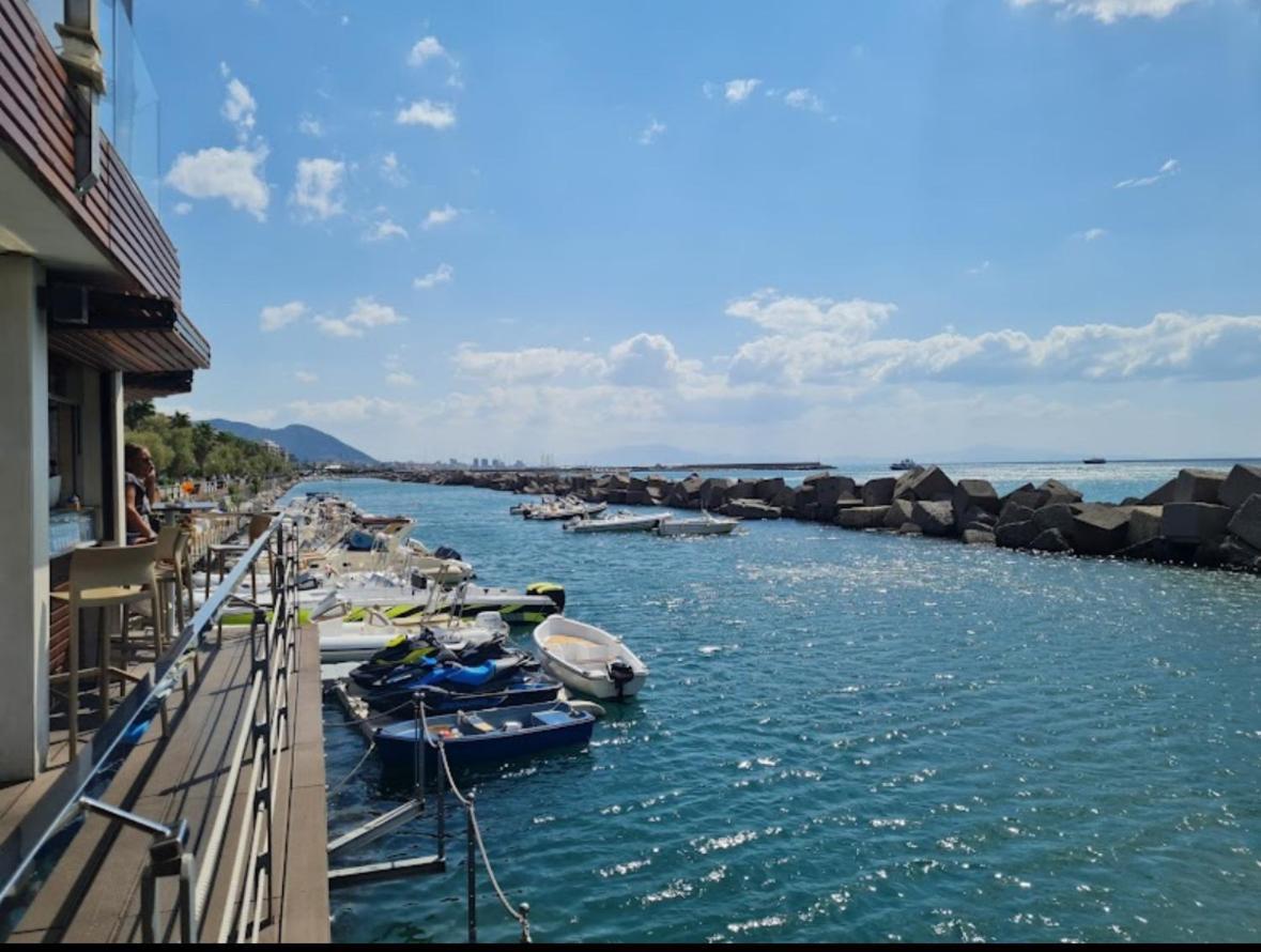 Salerno Mare E Luci Deluxe Lejlighed Eksteriør billede