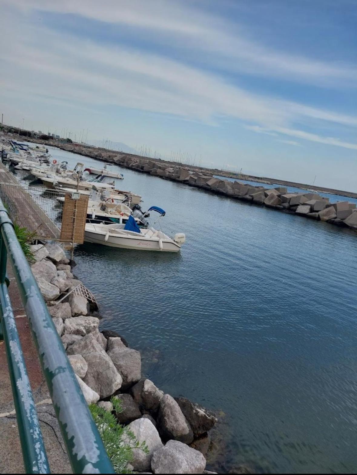 Salerno Mare E Luci Deluxe Lejlighed Eksteriør billede